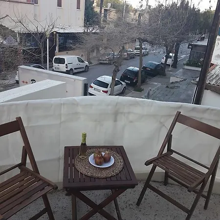 Beautiful Center Flat * Rhodes City