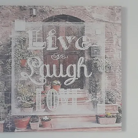 Beautiful Center Flat דירה עיר רודוס