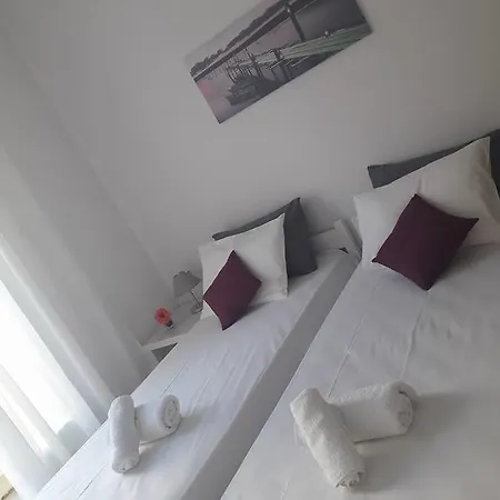 דירה Beautiful Center Flat