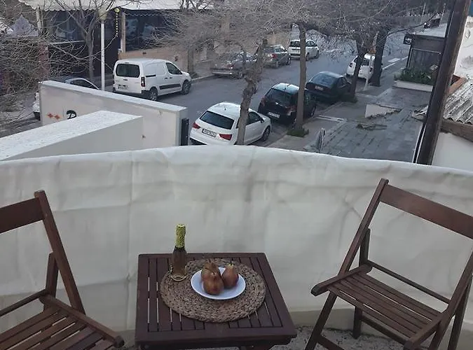 Beautiful Center Flat * Rhodes City